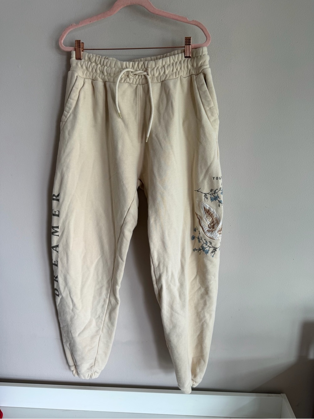 YoungLA Dreamer Cream Embroidered Crane Jogger Sweatpants Large